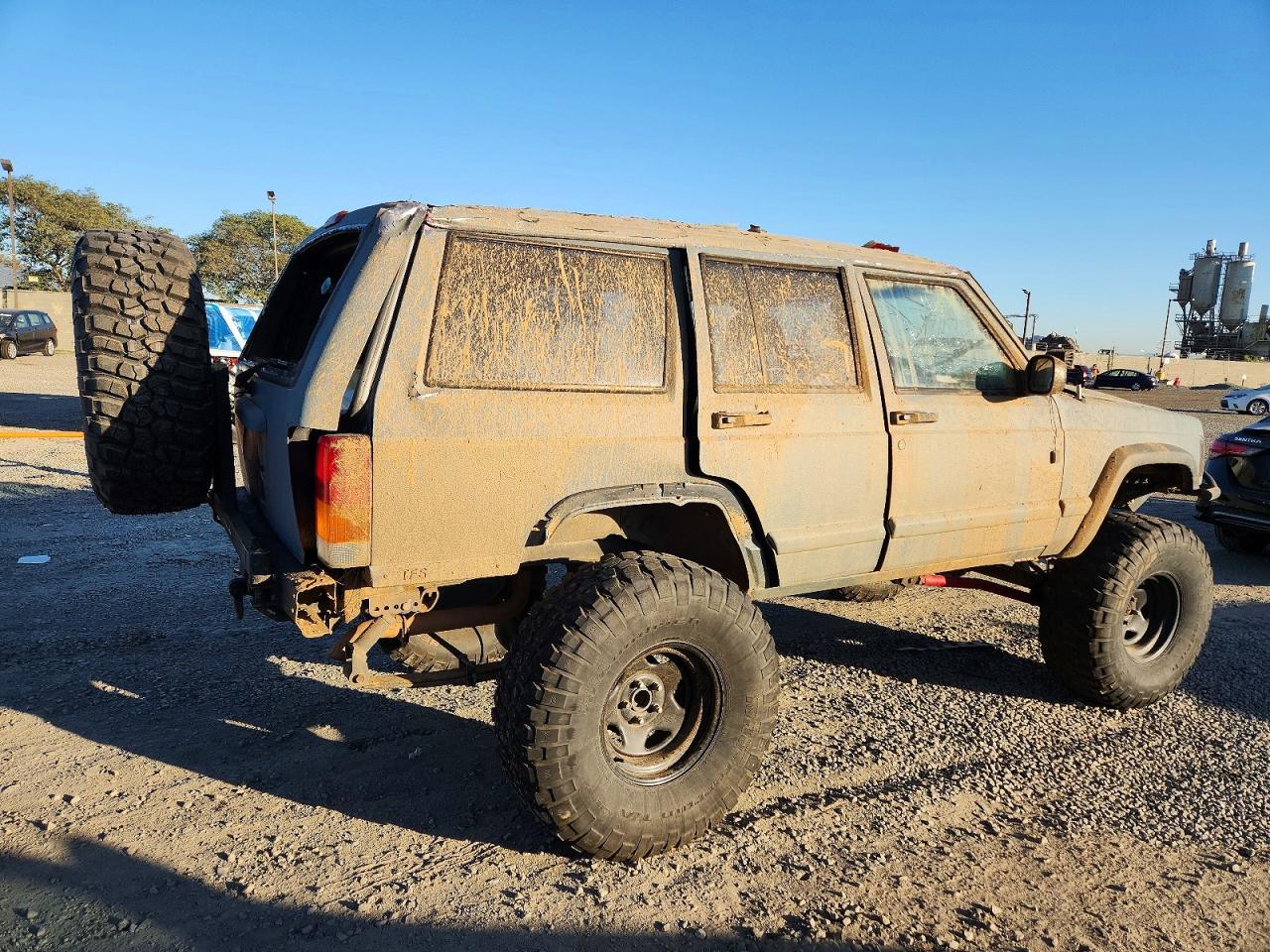 1999 Jeep Cherokee Sport - Image 3