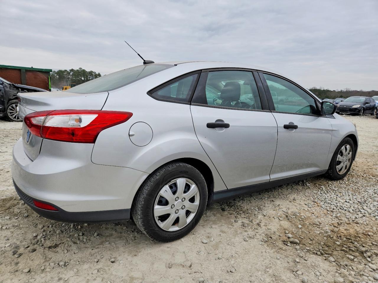 2012 Ford Focus S - Фото 3
