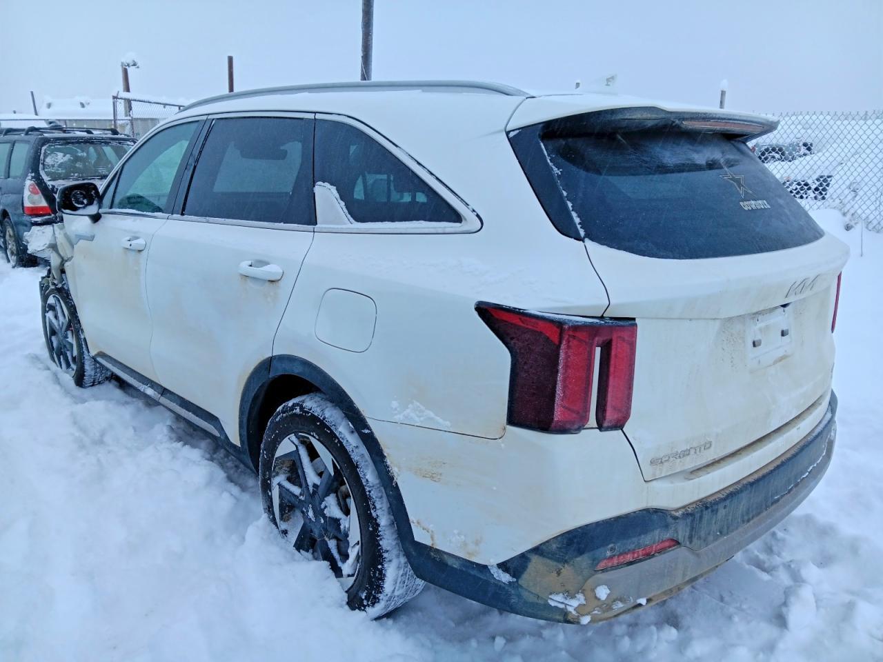 2025 Kia Sorento Ex - Image 2