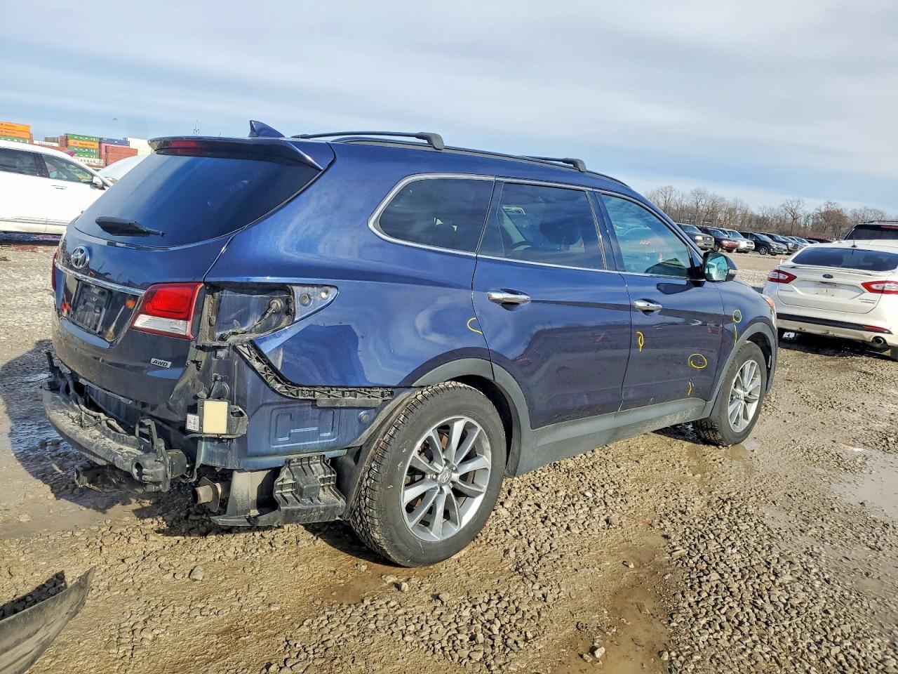 2017 Hyundai Santa Fe Se - Фото 3