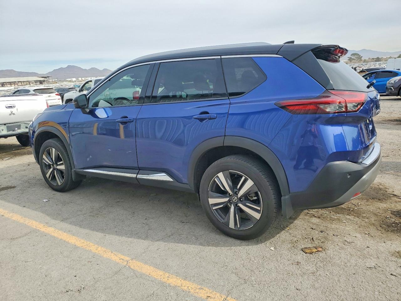 2021 Nissan Rogue Sl - Фото 2