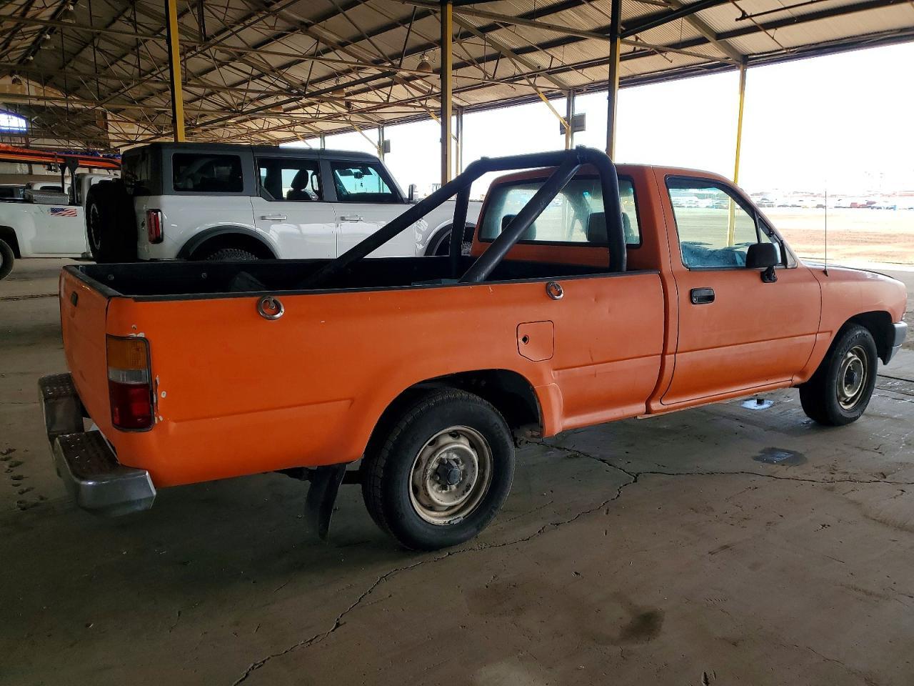 1989 Toyota Pickup 1 Ton Long Bed Dlx - Фото 3
