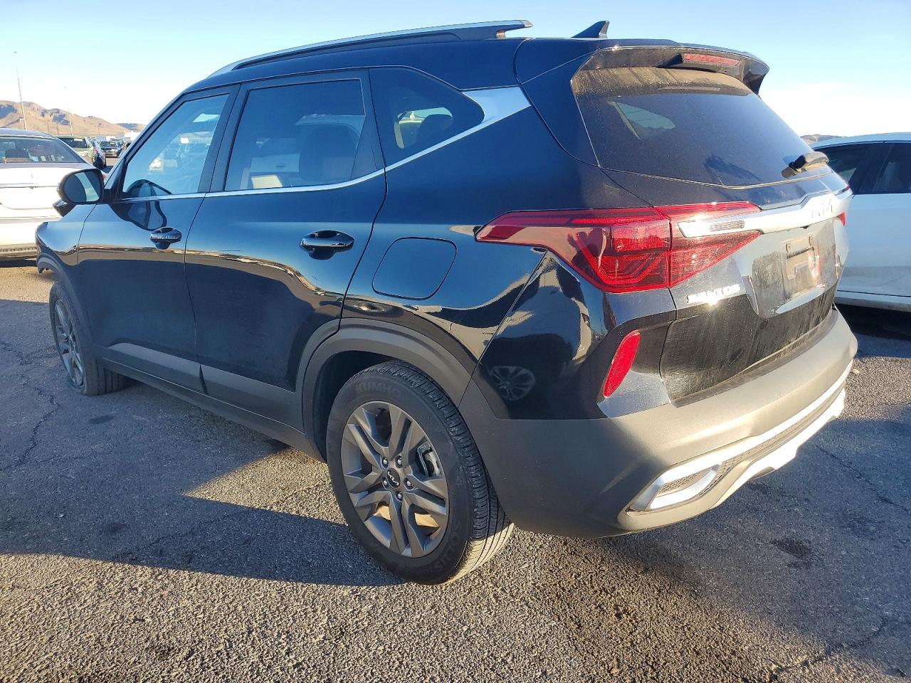 2023 Kia Seltos S - Фото 2