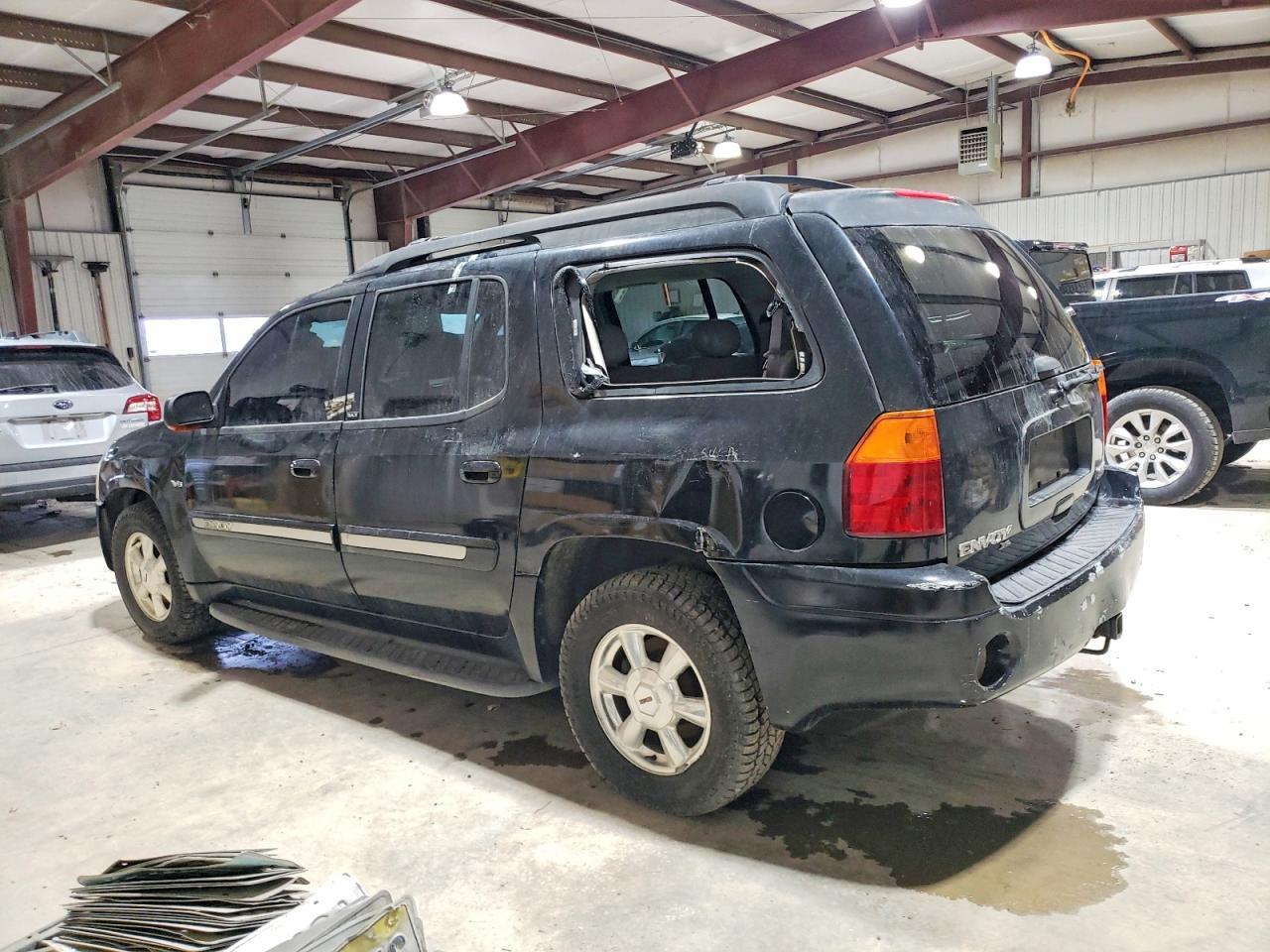 2005 GMC Envoy Xl - Фото 2