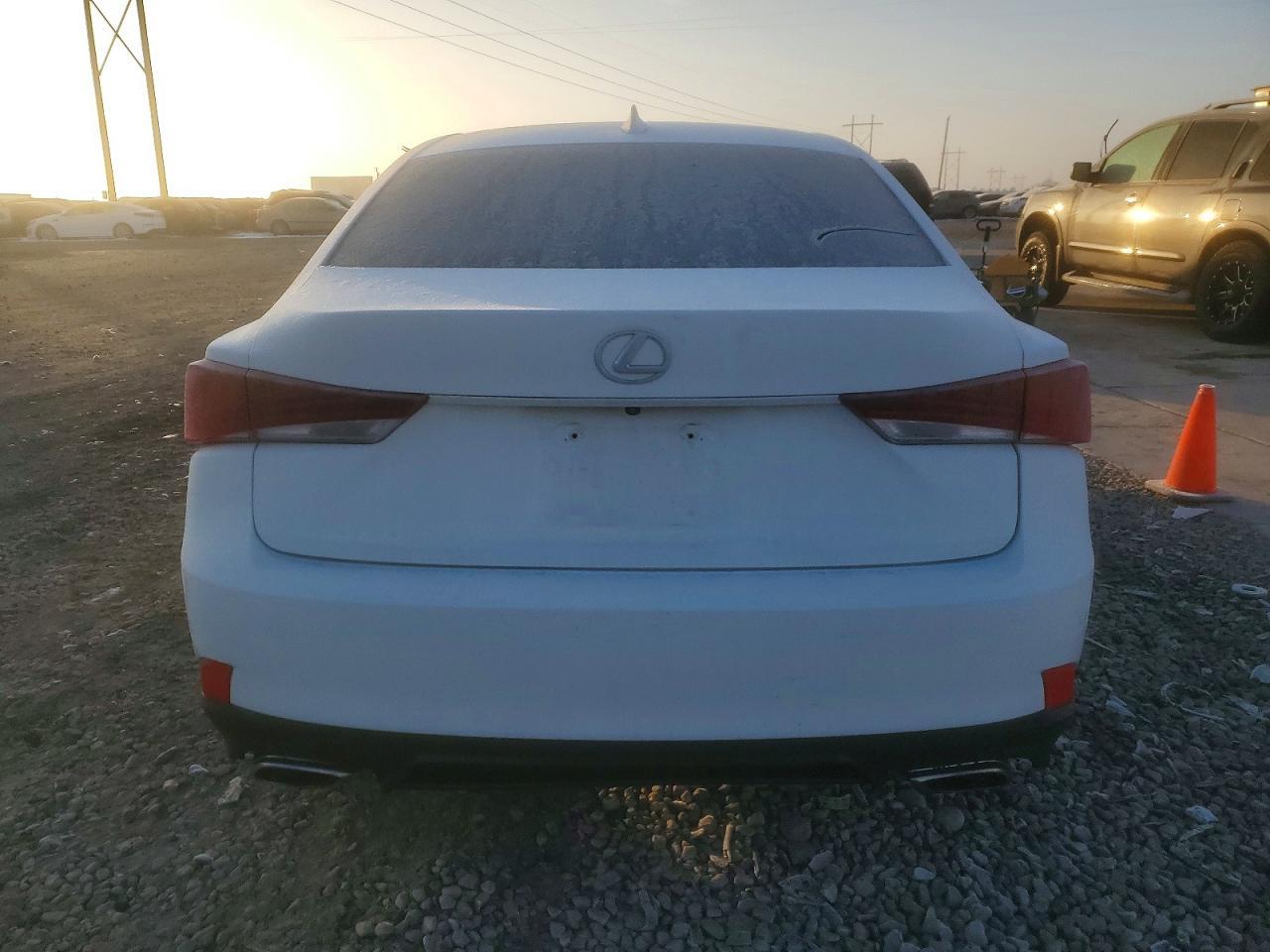 2017 Lexus Is 350 Base - Image 6