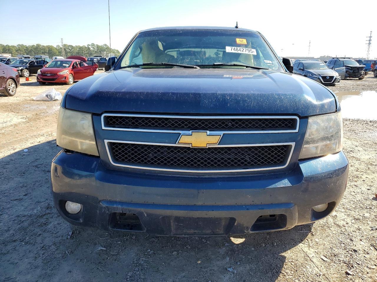 2007 Chevrolet Avalanche C1500 - Image 5
