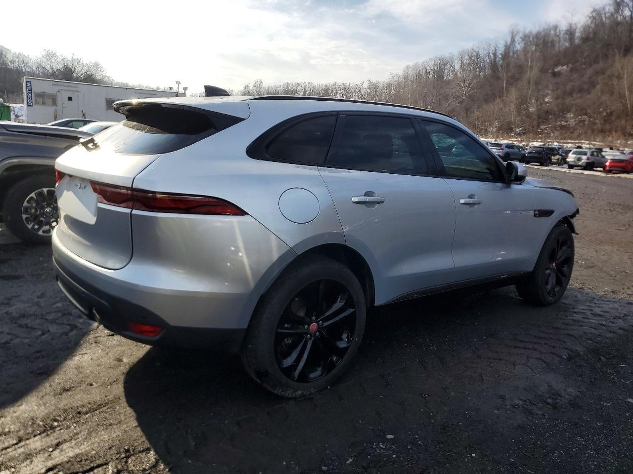 2023 Jaguar F-Pace S - Image 3