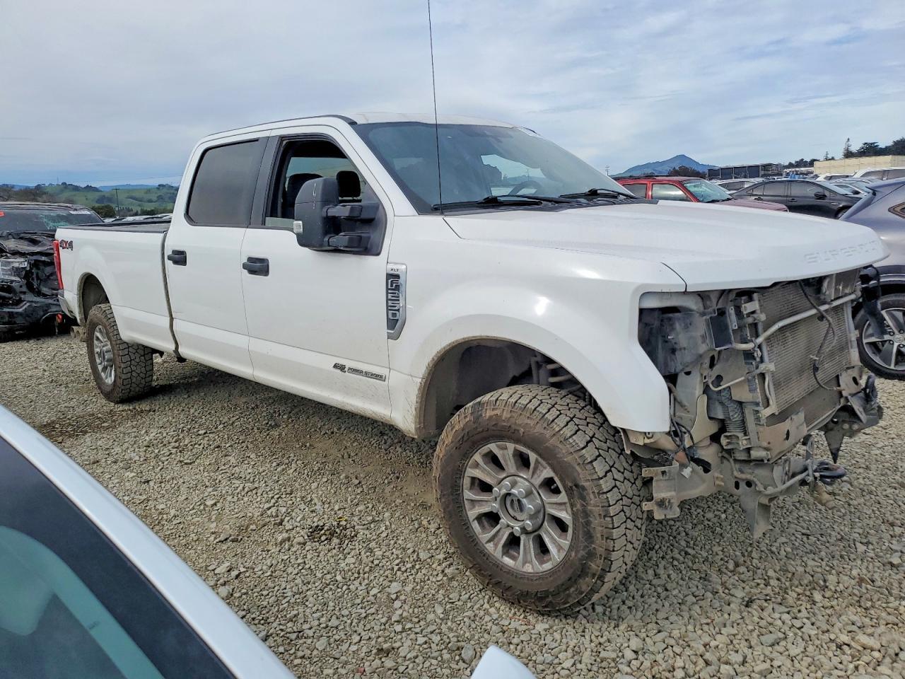 2021 Ford F250 Super Duty - Фото 4