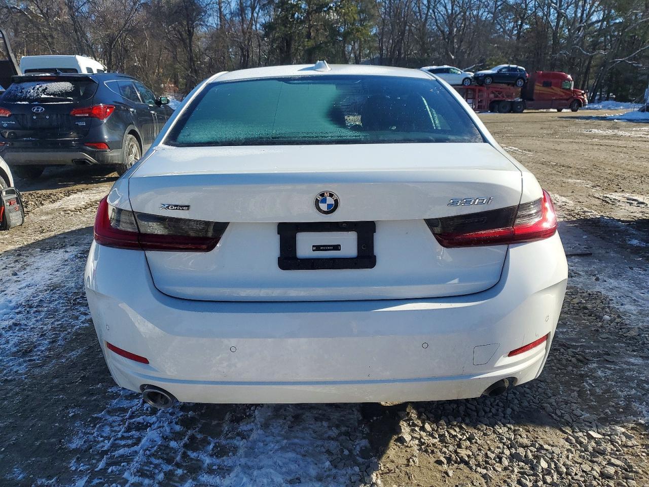 2023 BMW 330Xi - Фото 6