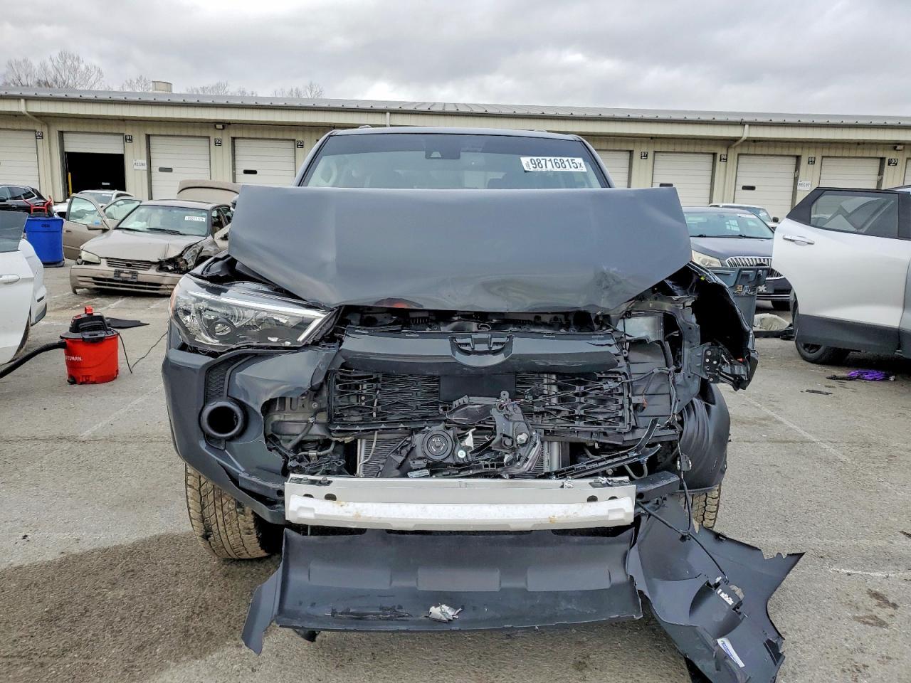 2024 Toyota 4Runner Sr5/Sr5 Premium - Image 5