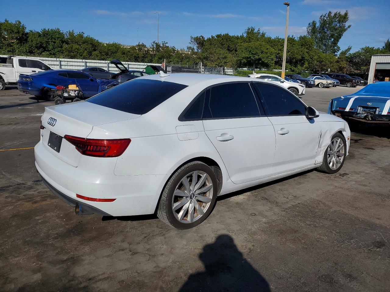 2017 Audi A4 Premium - Image 3