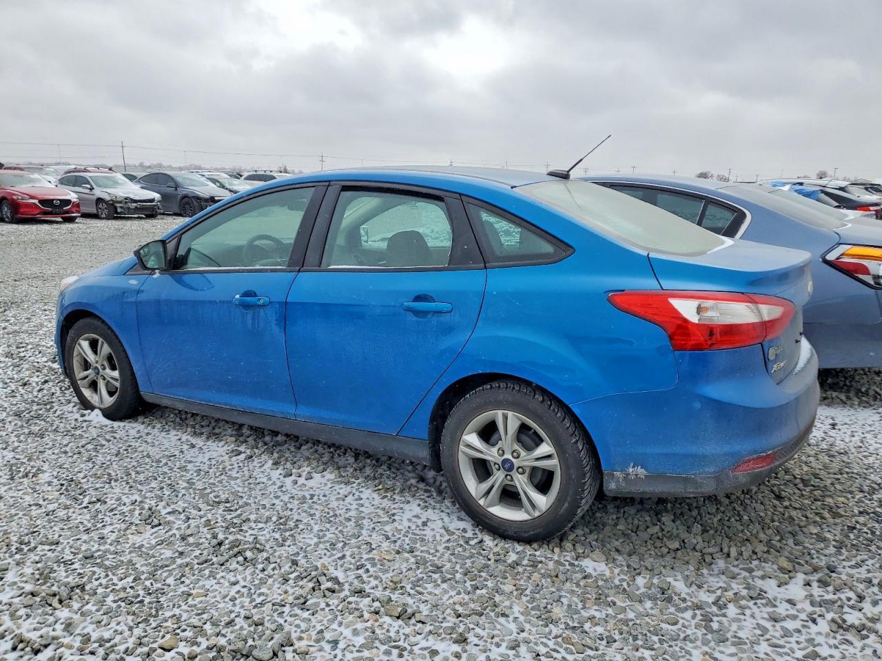 2012 Ford Escort - Фото 2