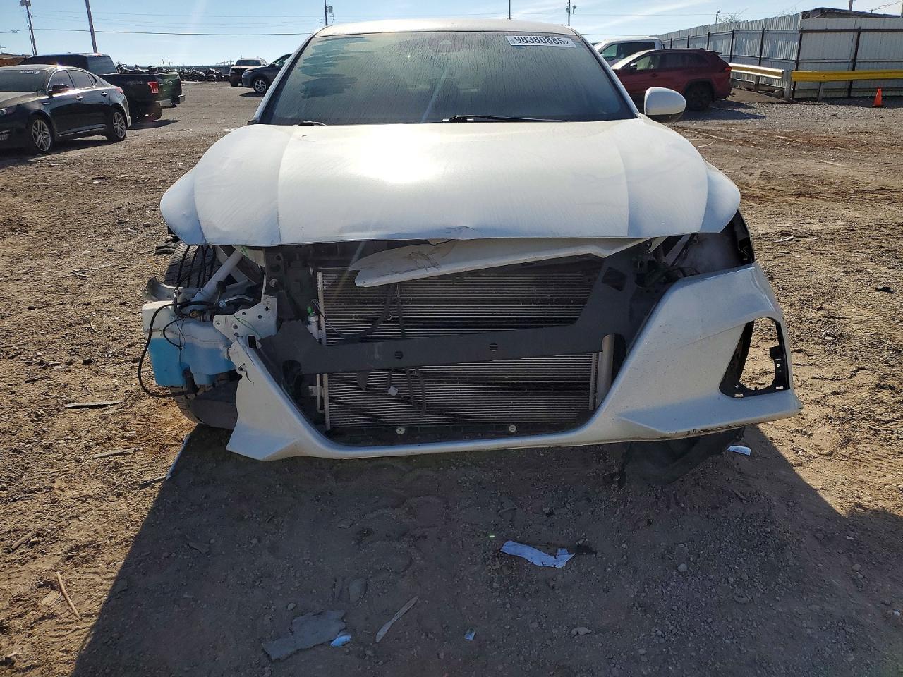 2021 Nissan Altima Sv - Image 5