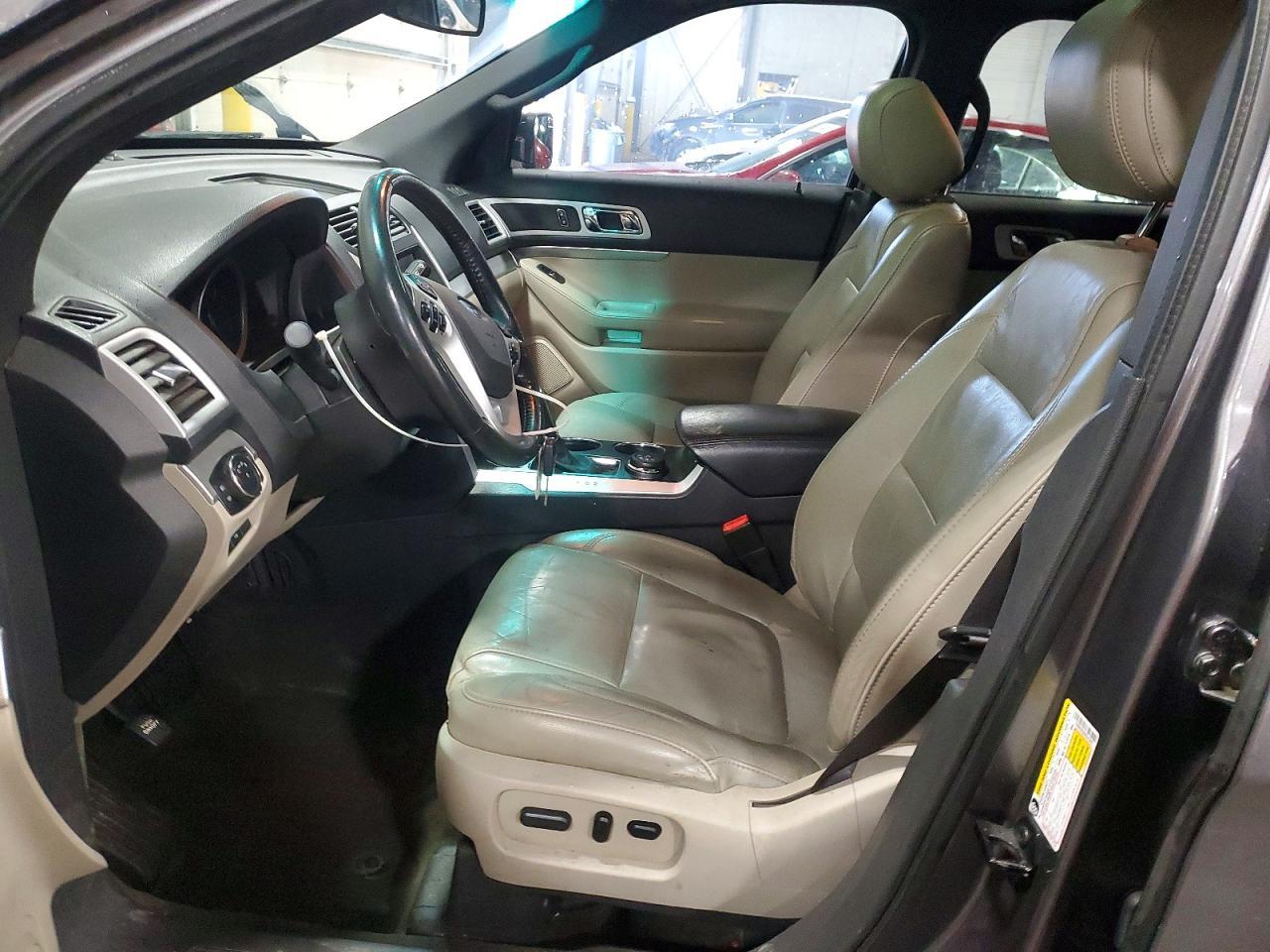 2011 Ford Explorer Xlt - Image 7