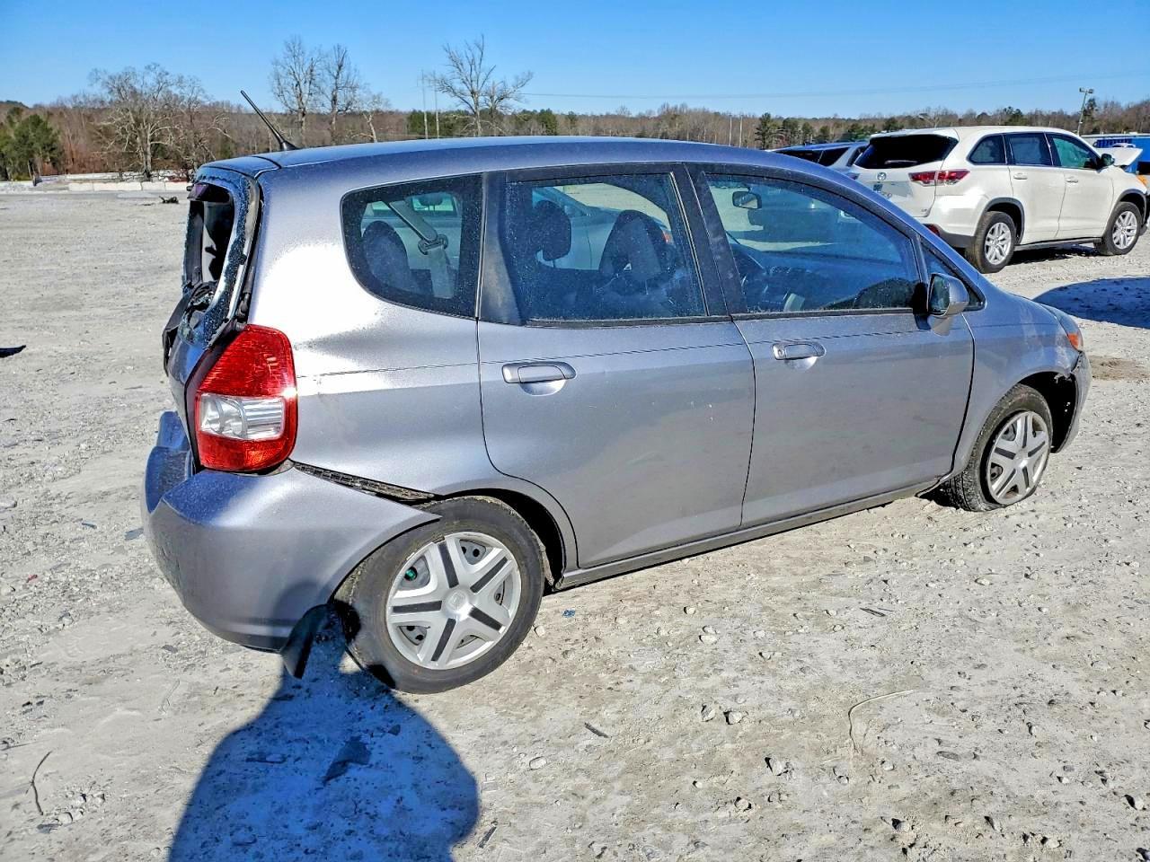 2008 Honda Fit - Image 3