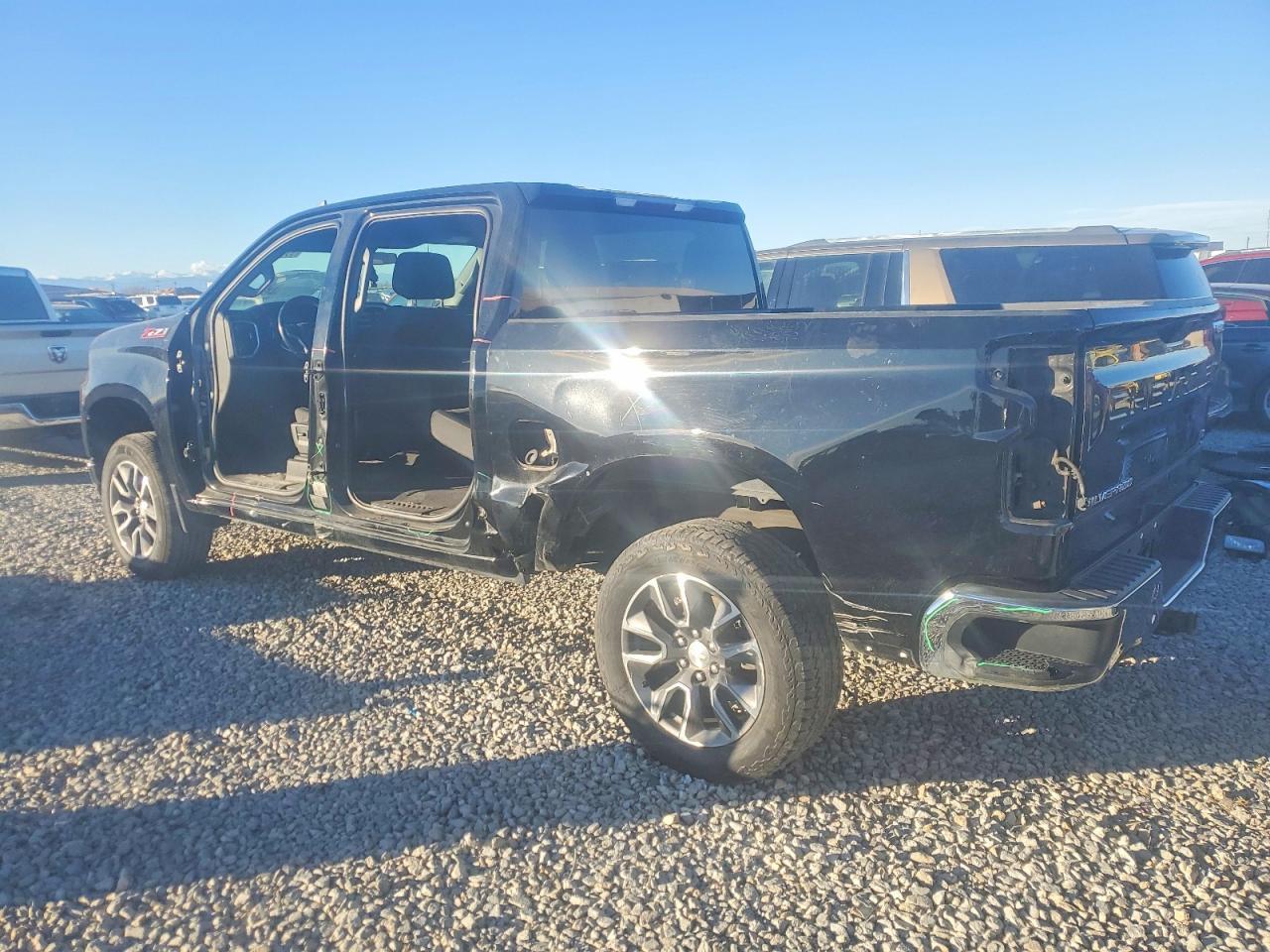 2020 Chevrolet Silverado K1500 Lt - Фото 2