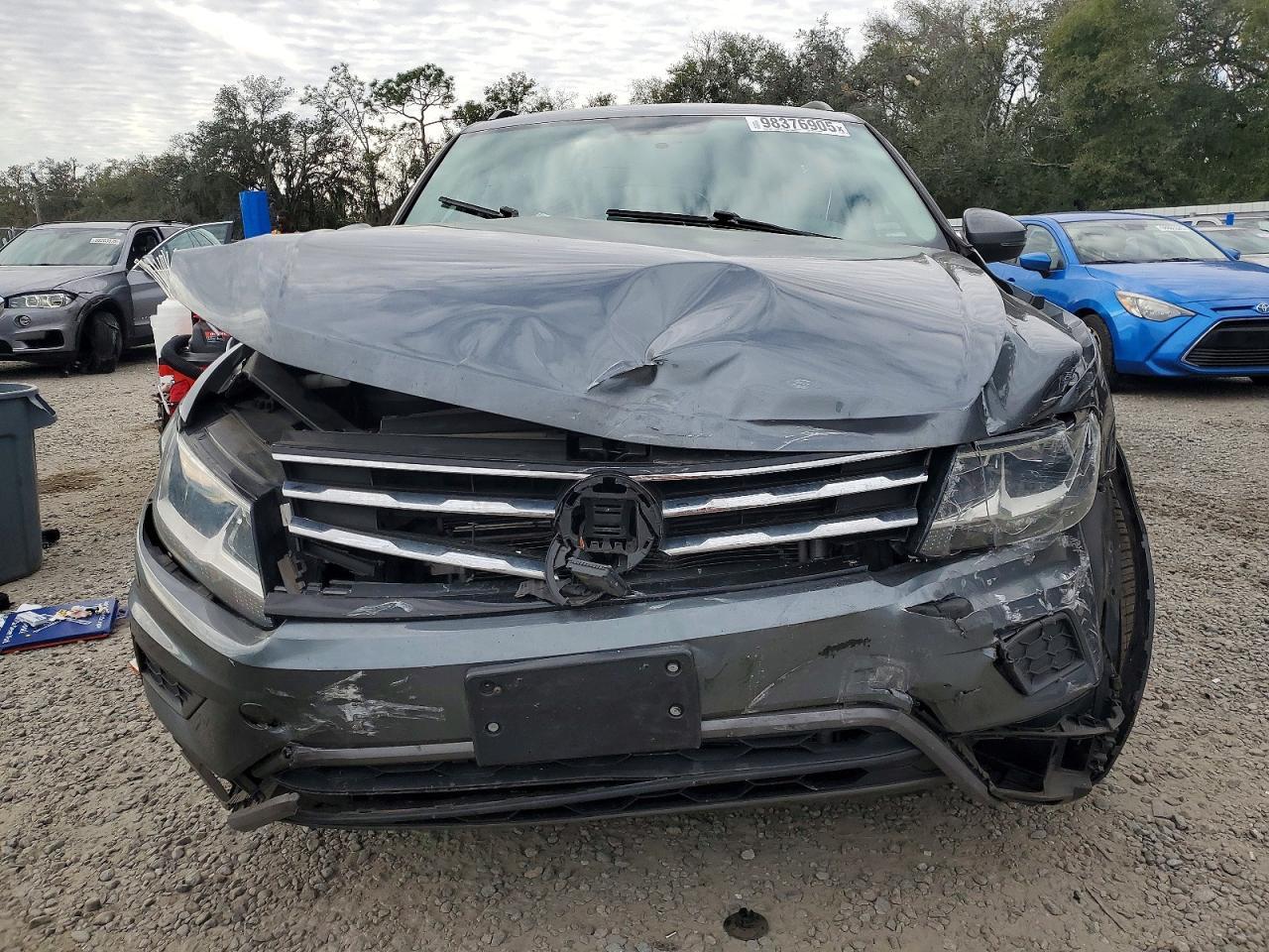 2021 Volkswagen Tiguan S - Фото 5