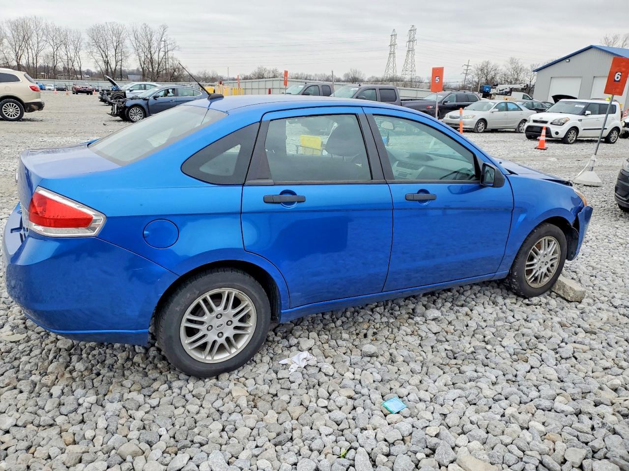 2010 Ford Focus Se - Фото 3