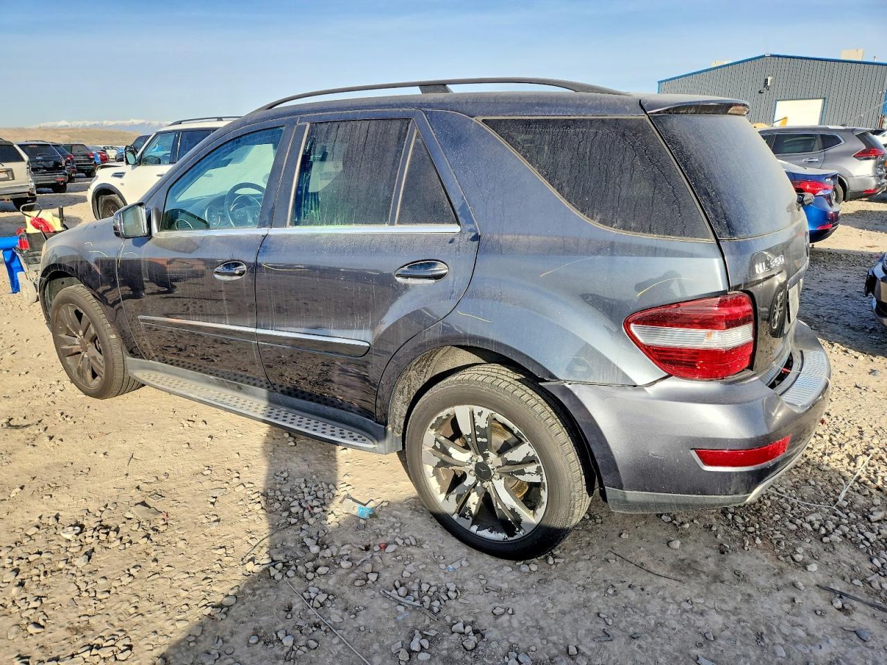 2011 Mercedes-Benz Ml 350 4Matic - Image 2
