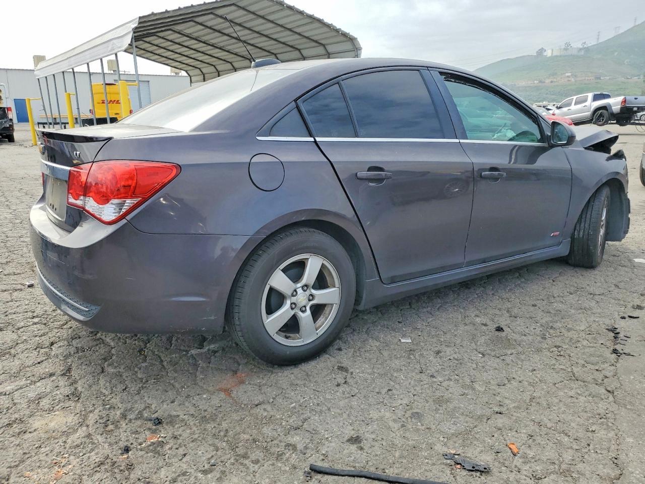 2015 Chevrolet Cruze Lt - Фото 3