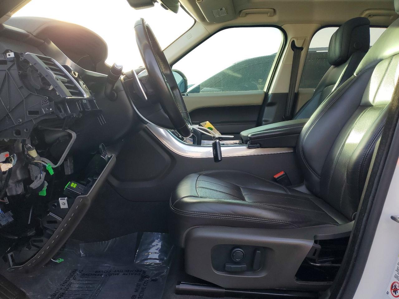 2020 Land Rover Range Rover Sport P525 Hse - Image 7