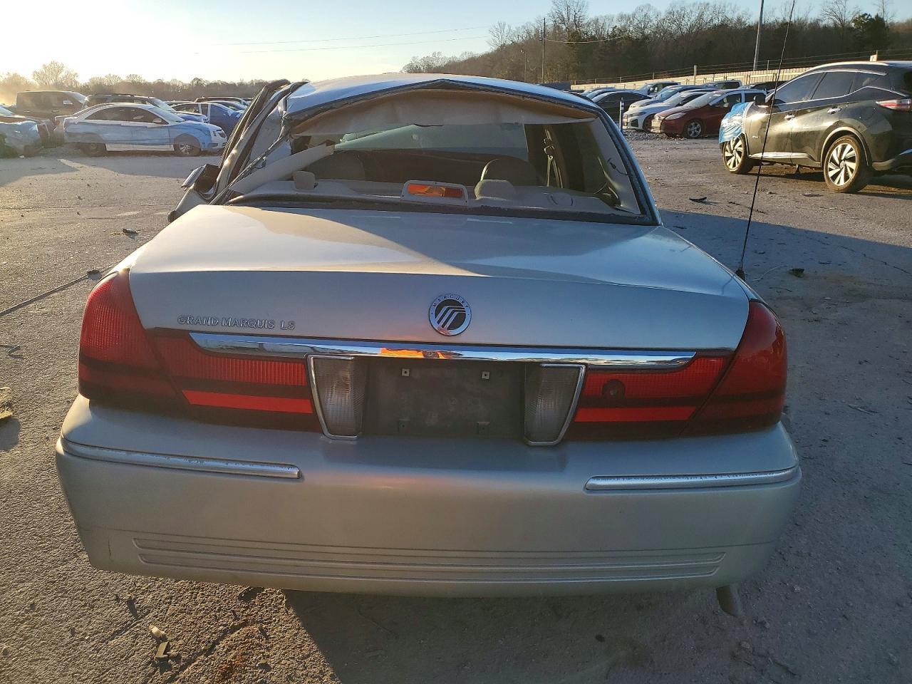 2005 Mercury Grand Marquis Ls - Фото 6