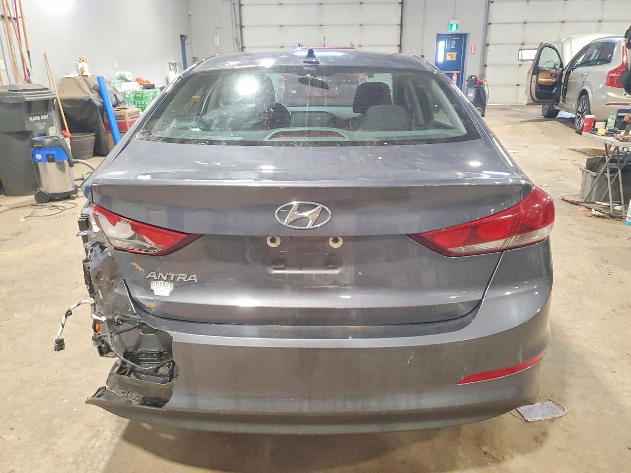 2018 Hyundai Elantra Sel - Фото 6