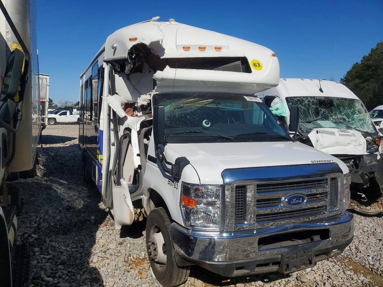 2019 Ford E450 Shuttle Bus