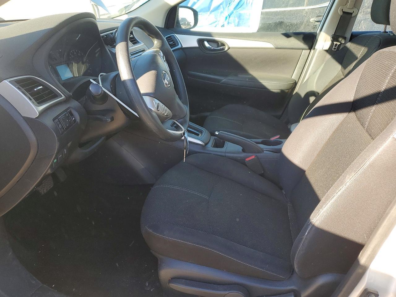 2017 Nissan Sentra S - Image 7