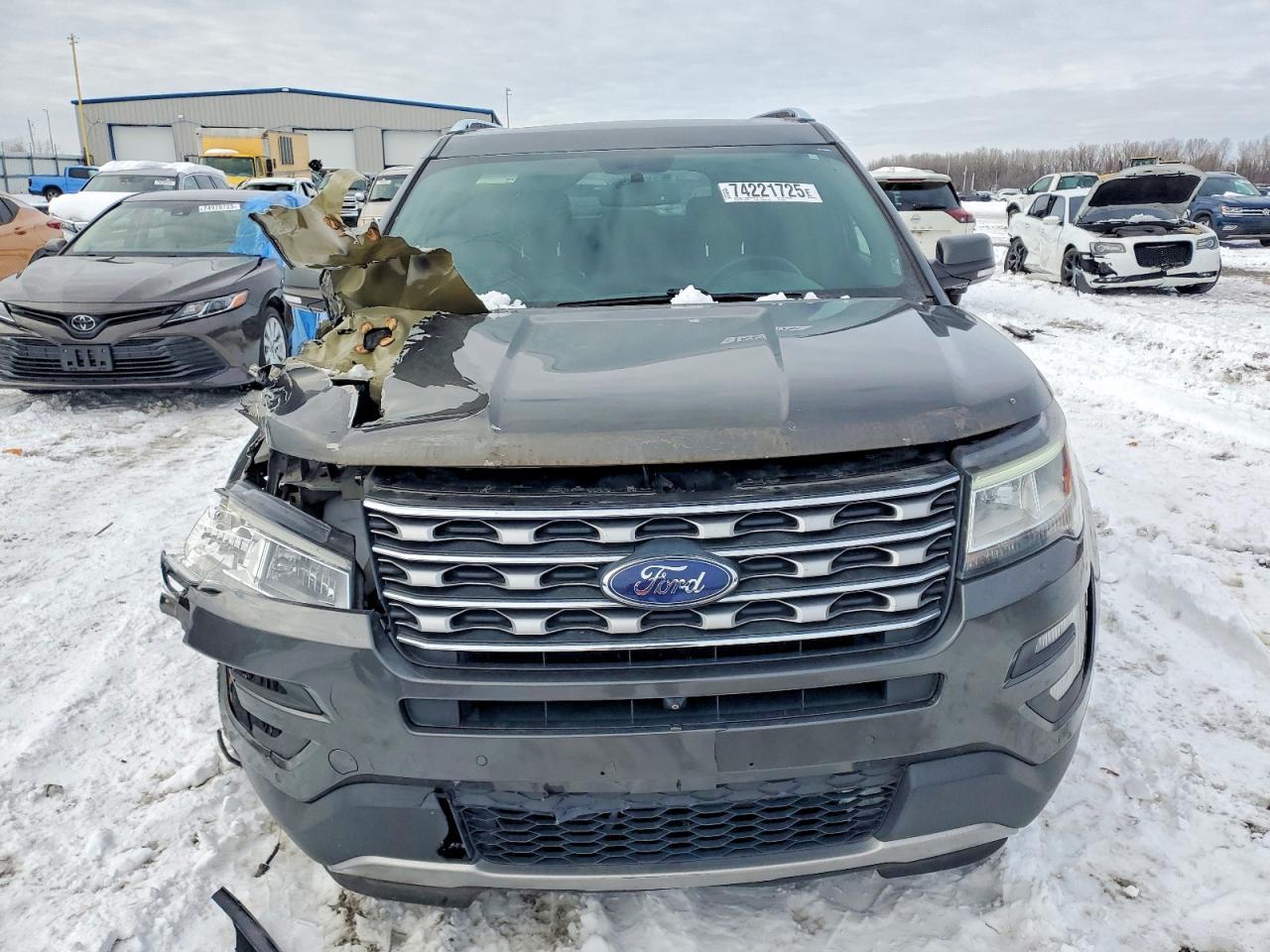 2017 Ford Explorer Limited - Image 5