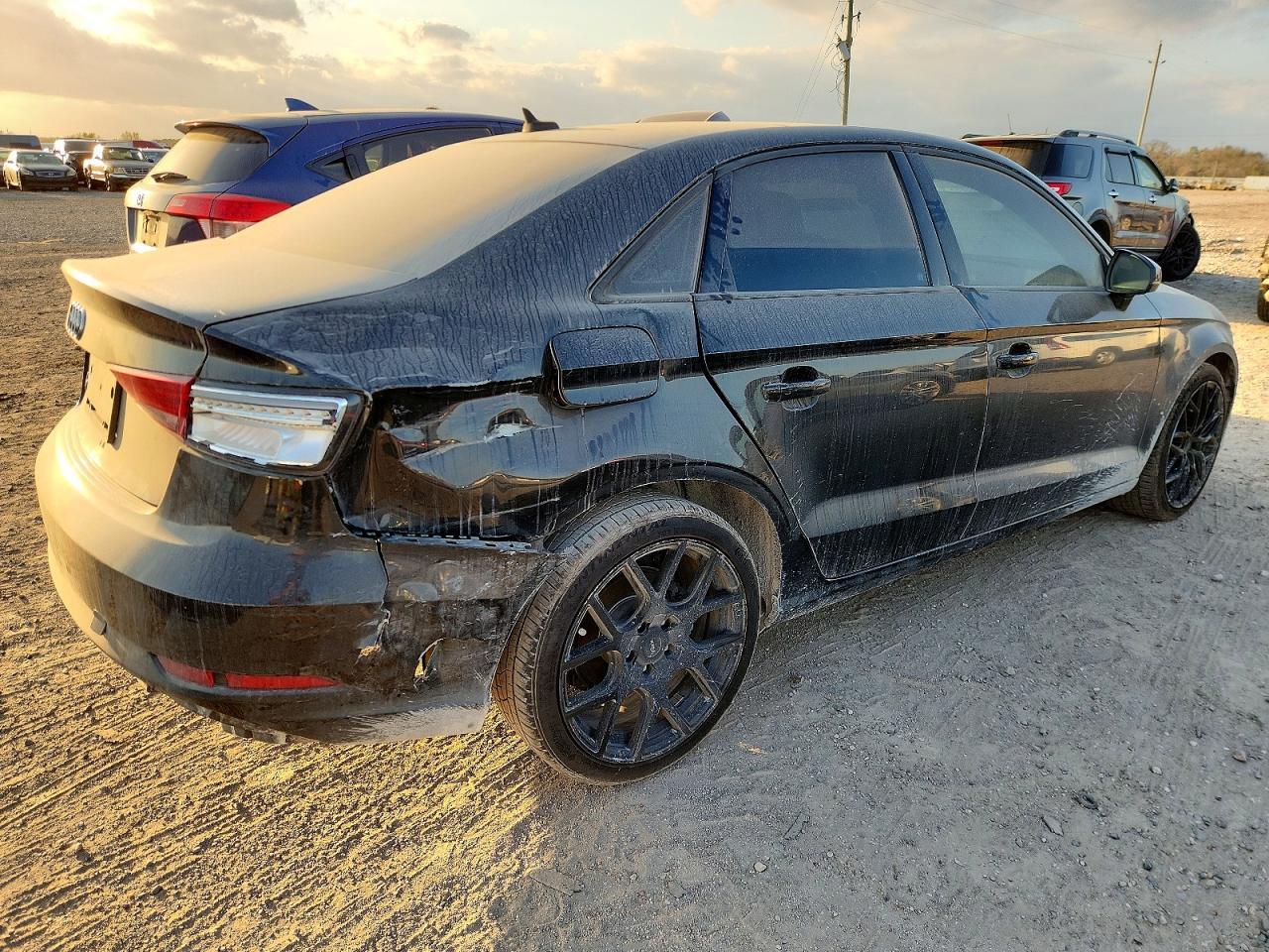 2018 Audi A3 Premium - Фото 3