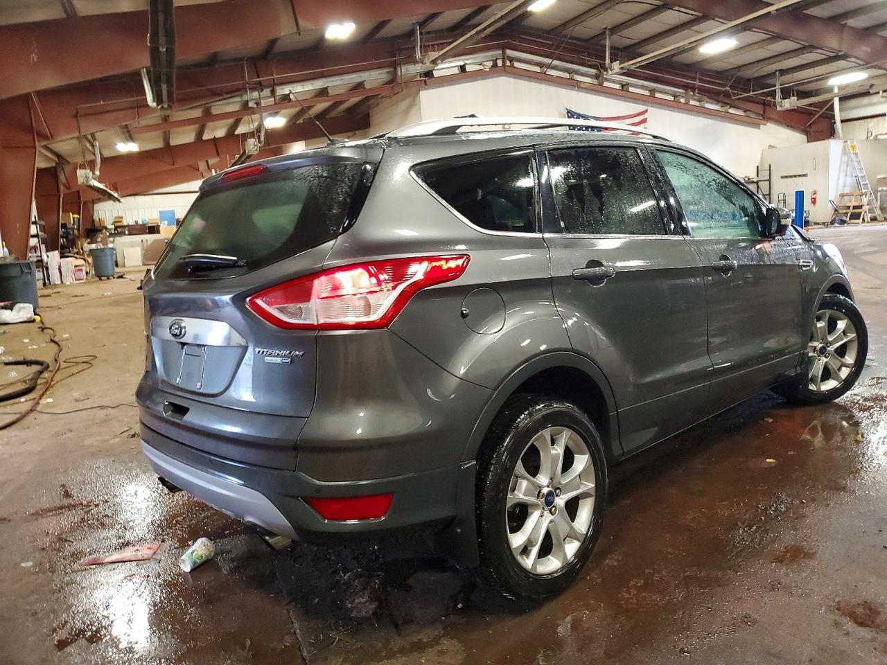 2015 Ford Escape Titanium - Фото 3