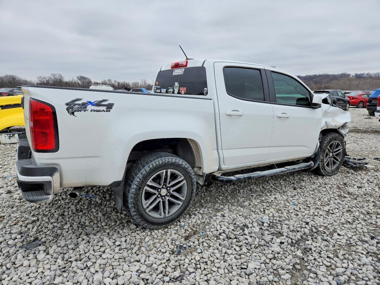 2021 Chevrolet Colorado - Фото 3