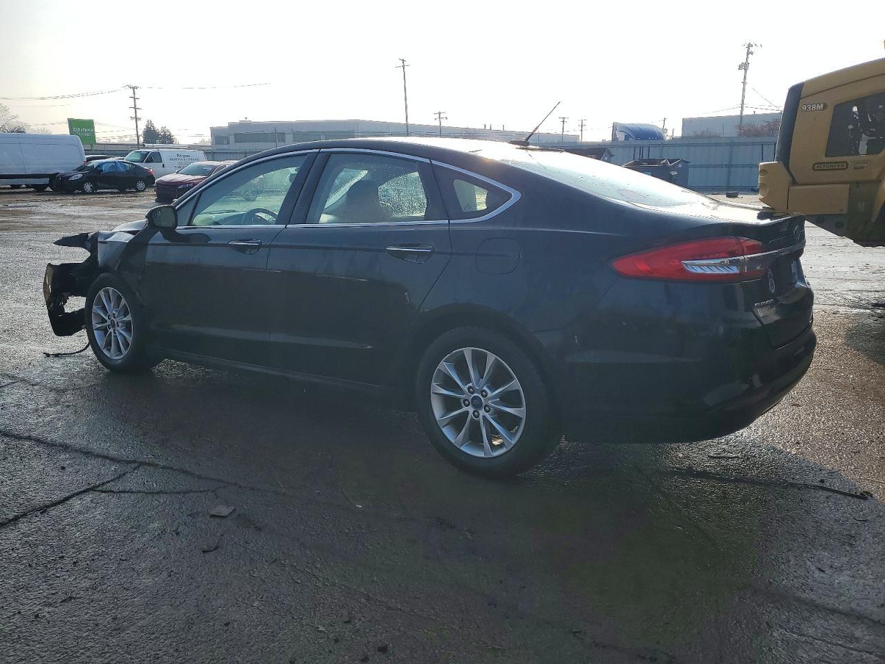 2017 Ford Fusion Se - Image 2