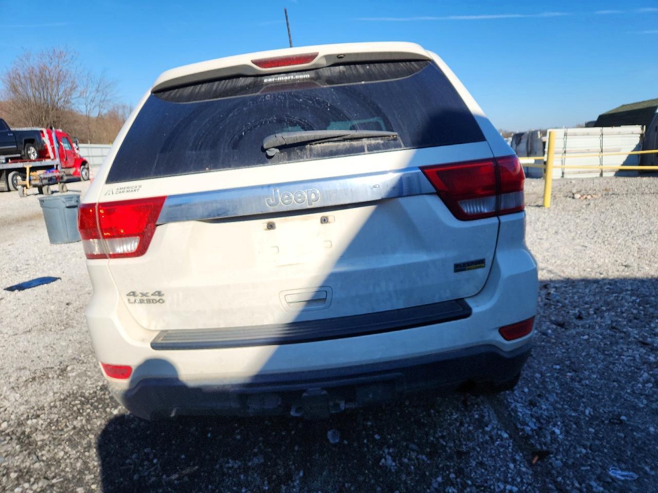 2011 Jeep Grand Cherokee Laredo - Фото 6