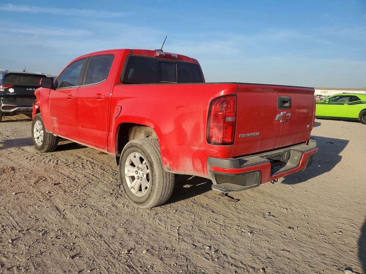 2018 Chevrolet Colorado Lt - Фото 2