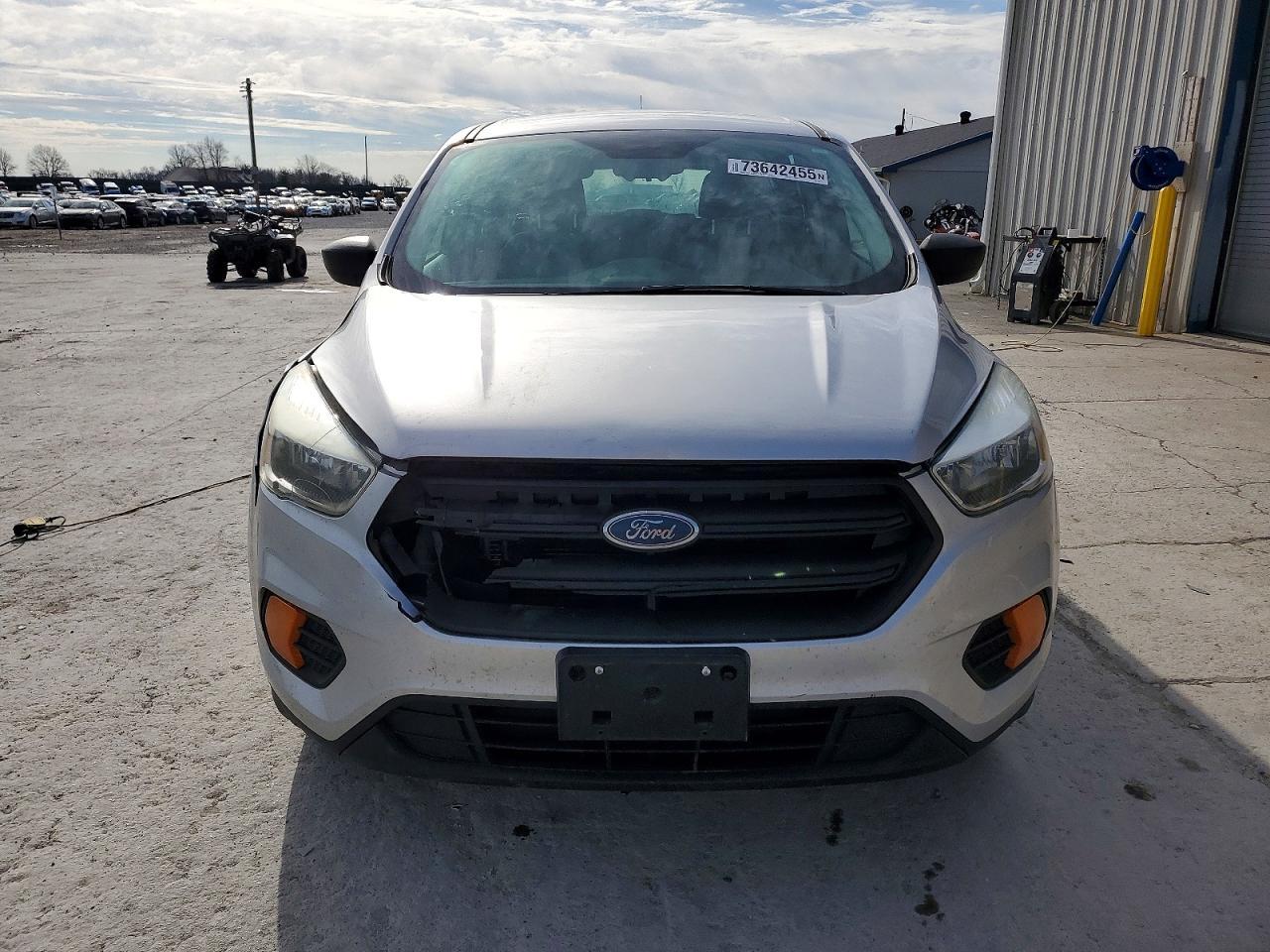 2017 Ford Escape S - Фото 5