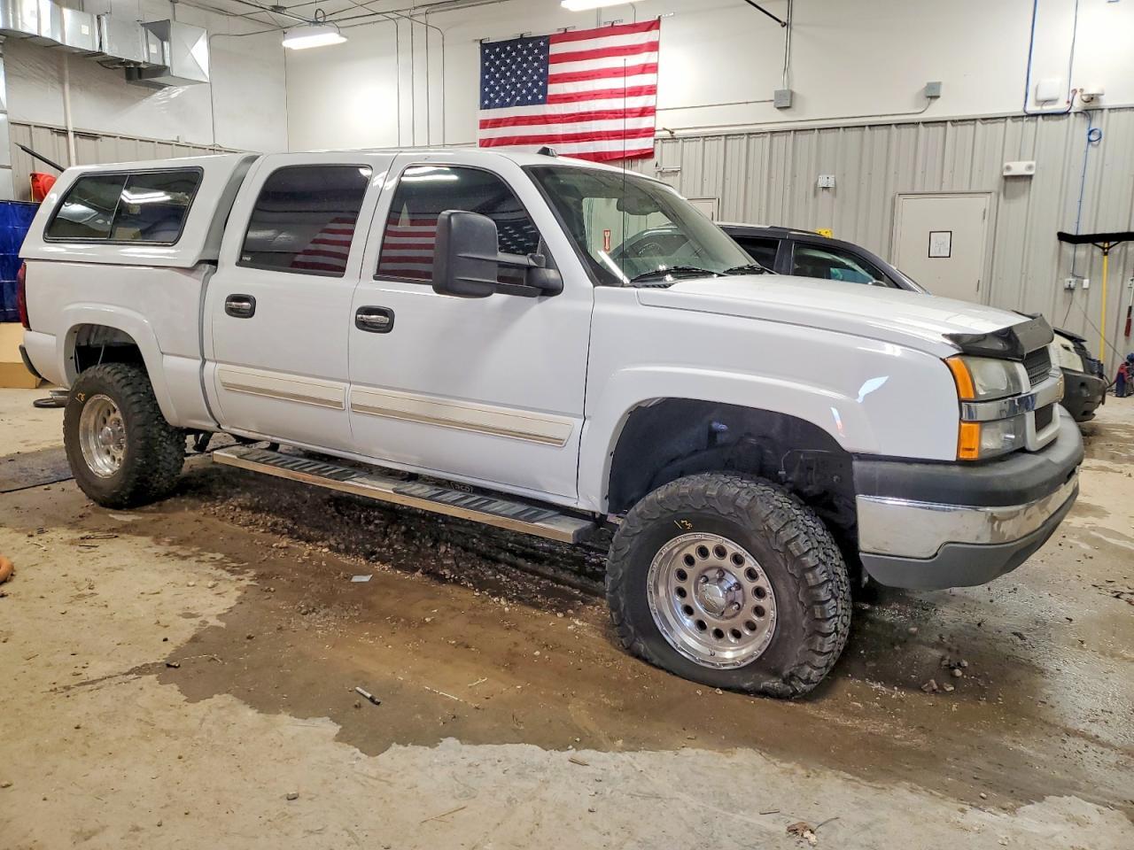 2005 Chevrolet Silverado K1500 - Image 4