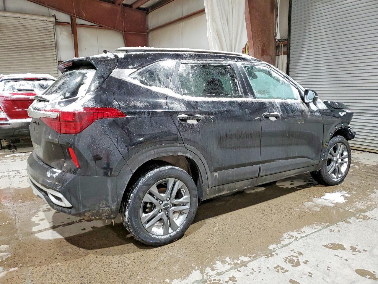 2023 Kia Seltos S - Фото 3