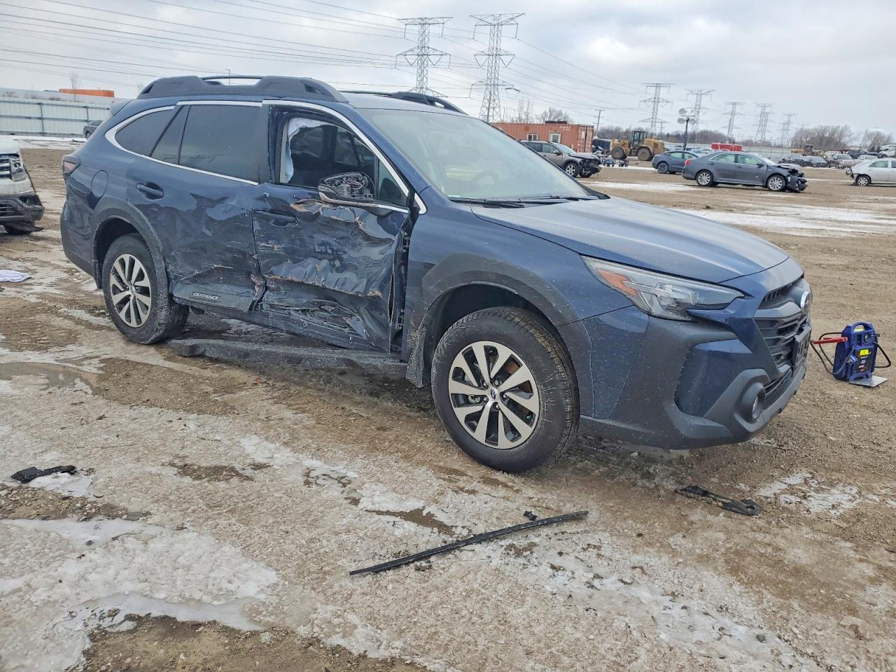 2025 Subaru Outback Premium - Фото 4
