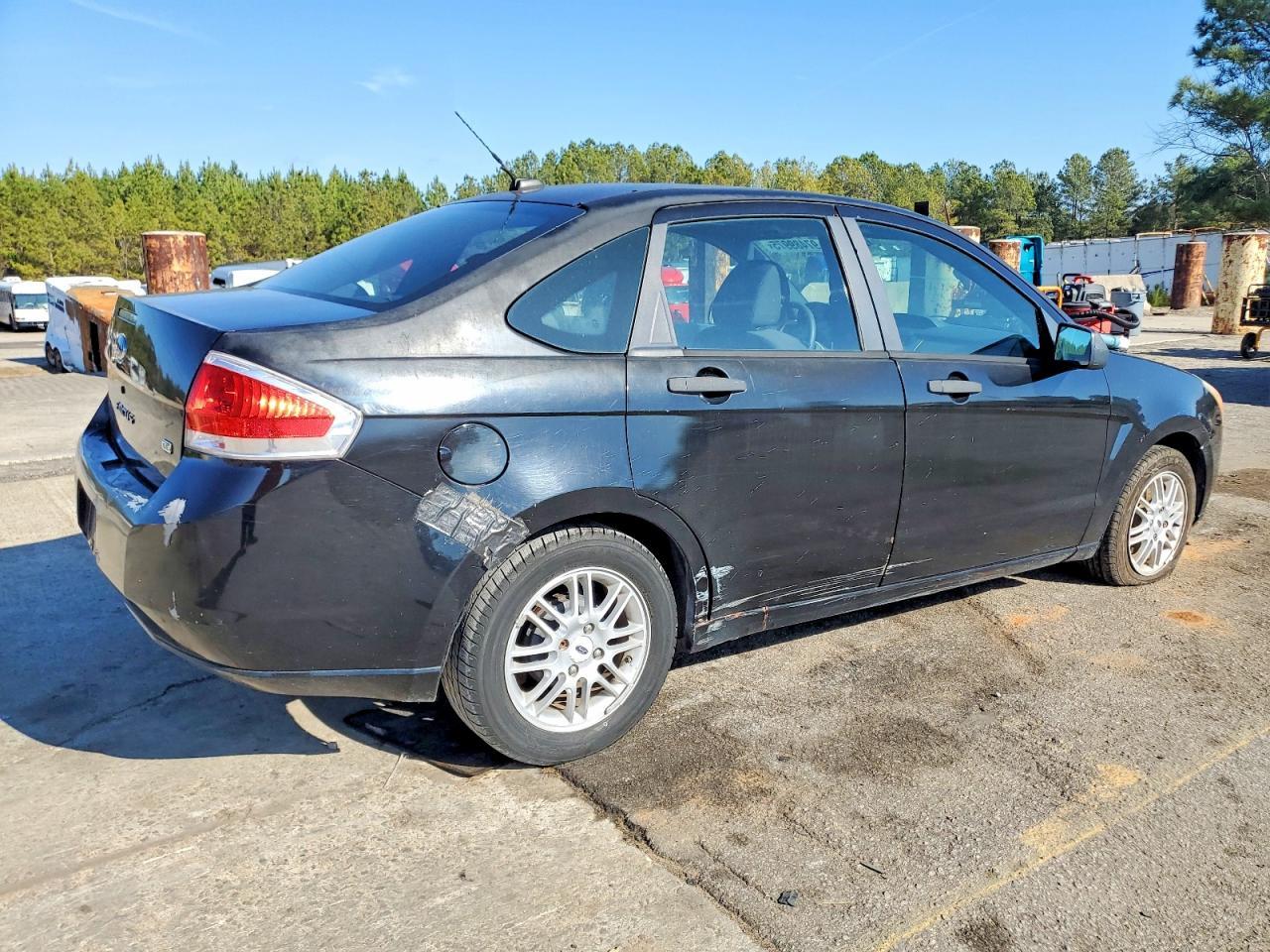 2009 Ford Focus - Фото 3