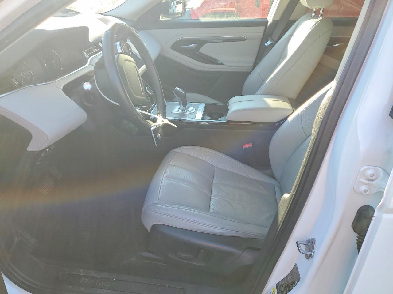 2020 Land Rover Range Rover Evoque S - Image 7