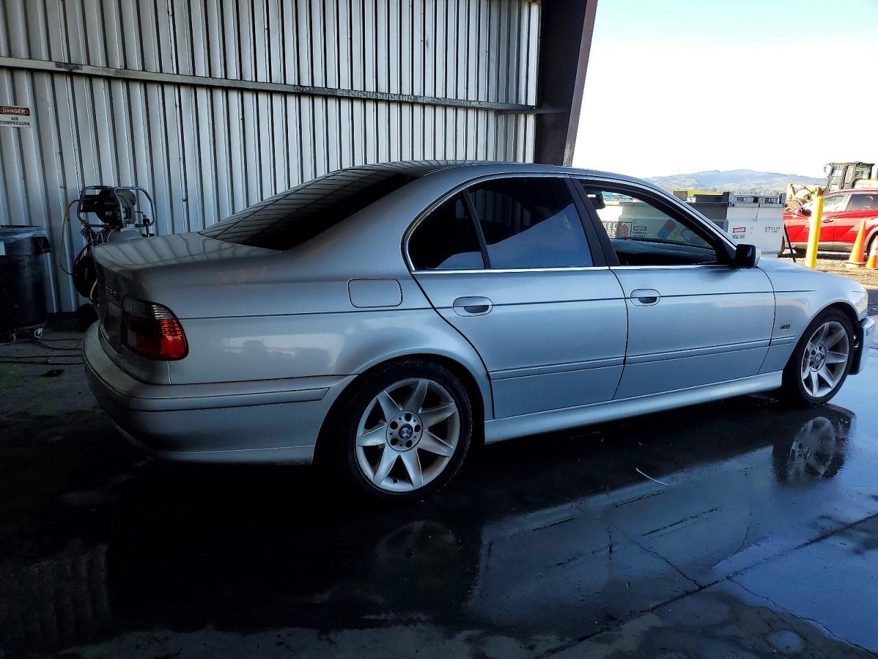 2002 BMW 5 Series - Image 3