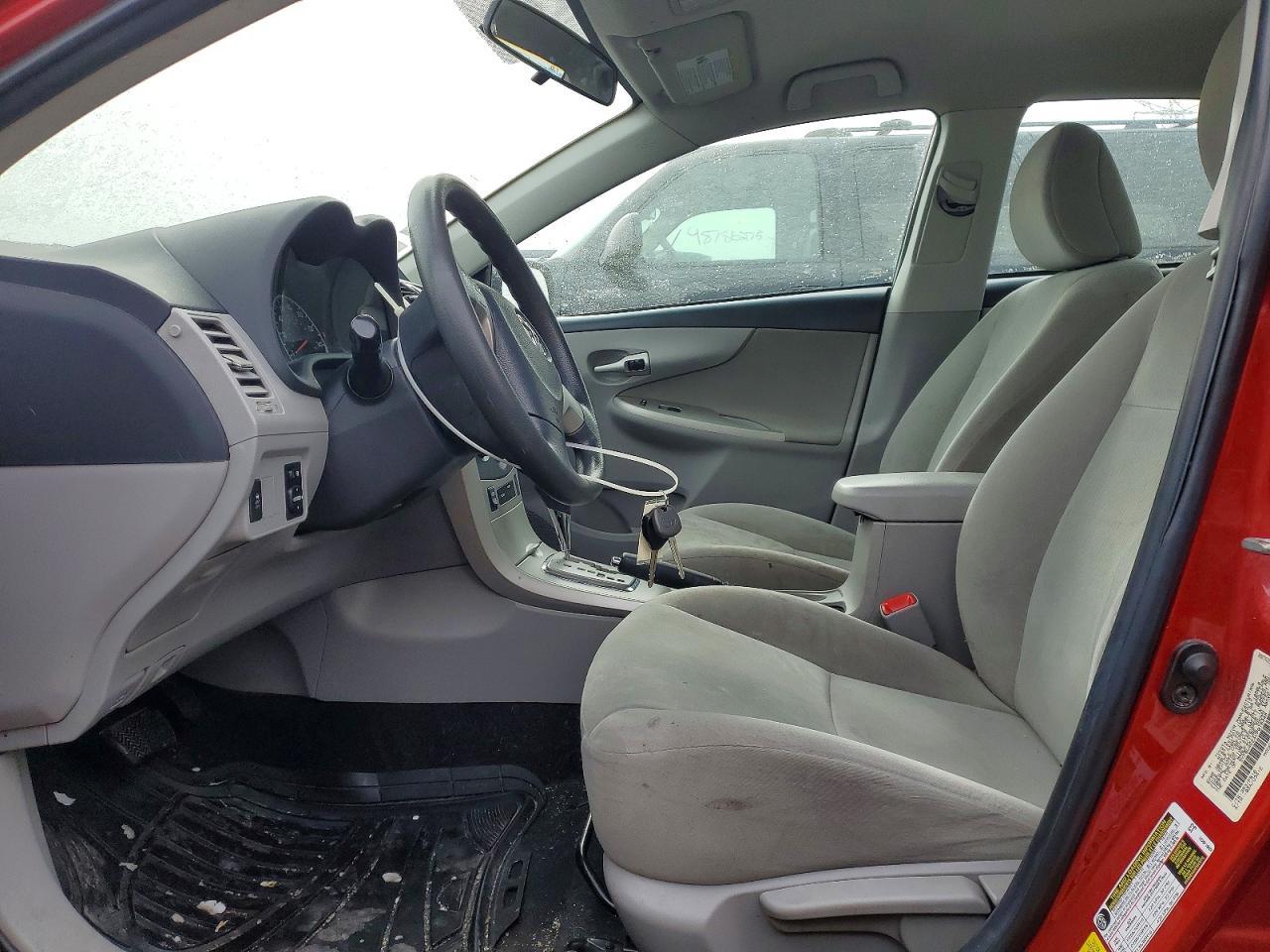 2012 Toyota Corolla Base - Фото 7