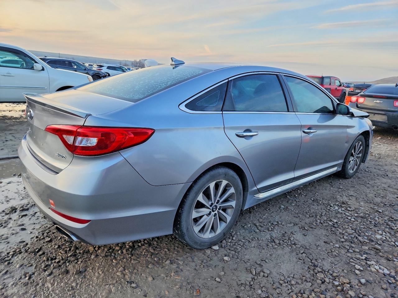 2016 Hyundai Sonata Sport - Фото 3