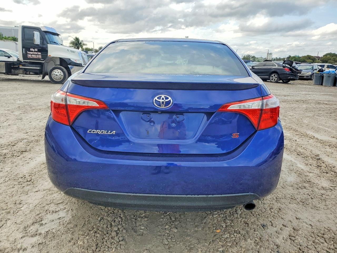 2015 Toyota Corolla S Plus - Фото 6