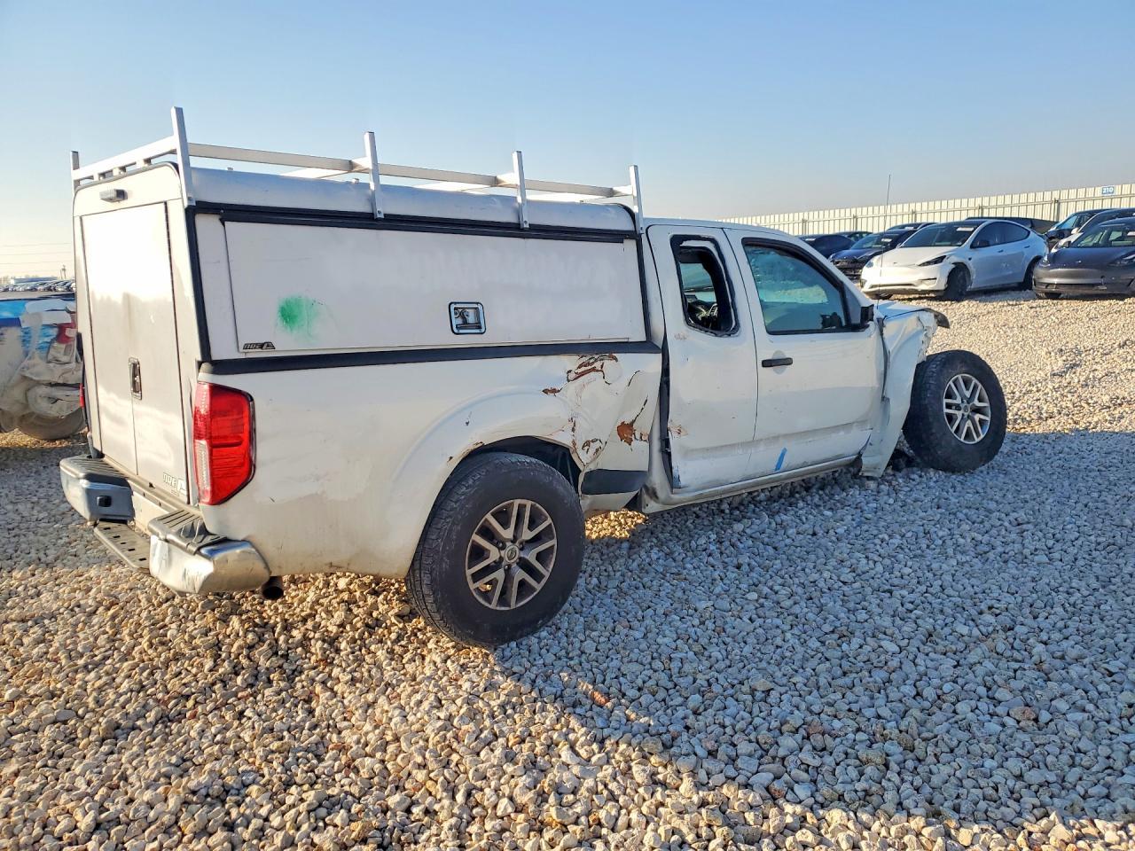 2019 Nissan Frontier Sv - Image 3