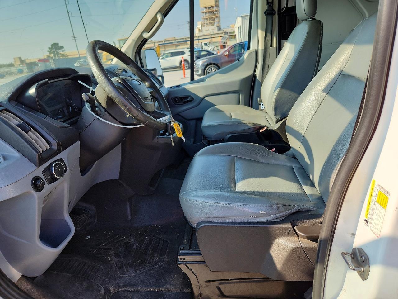 2017 Ford Transit T-250 Delivery Van - Image 7