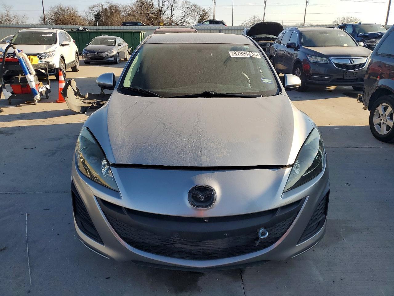 2011 Mazda 3 I - Image 5