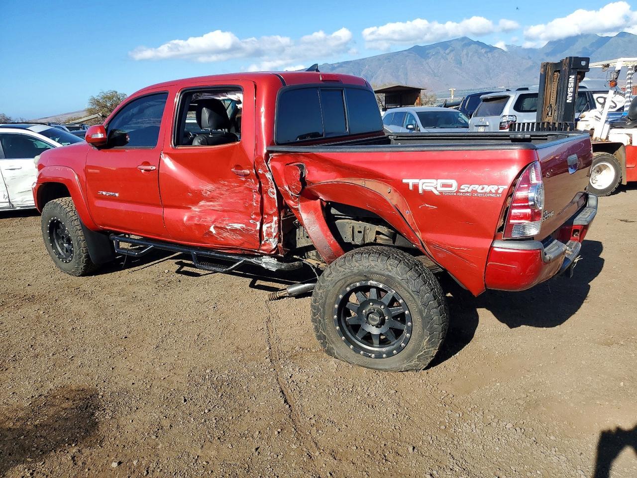2015 Toyota Tacoma Double Cab - Фото 2